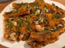 ОСЛИЧ ОД РЕРНА ВО МАРИНАДА…Сочен и многу вкусен ручек, а 1 состојка му дава посебен шмек…