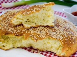 СПРЕМНА ЗА 5 МИНУТИ…Фантастична ПАМУК ПОГАЧА со кисело млеко…