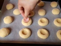 Чајни колачи со џем кои се прават за 5 минути…Вкусно и едноставни за секаква пригода…Без путер!