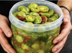 Салата од зелени домати, вкусна, прсти да излижеш…Оваа тајна никој не ја кажува…