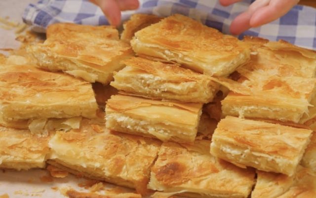 лисната пита со сирење