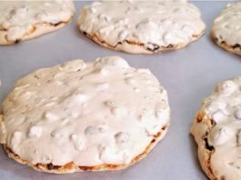 КРЦКАВИ ПАДОБРАНЦИ со ореви, суво овошје и чоколадо…Неодоливи! Брзи и лесни колачи