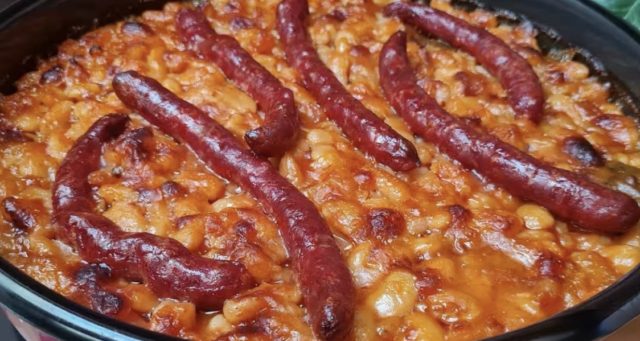 гравче тавче со колбаси