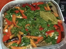 За еден час може да се јаде…Многу вкусна салата од модри патлиџани