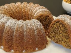 Есенски колач со ореви се прави за 5 минути…Мек е како памук, мирисен и неодолив