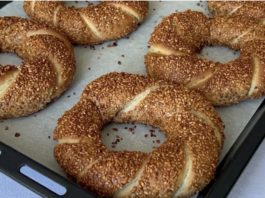 Рецепт за најдобриот ѓеврек – 15 минути печење!