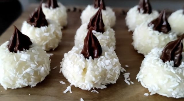 кокосови гнезда