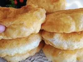 Пуфнасти мекици, крцкави однадвор, а однатре меки како памук…Трик кој секогаш успева