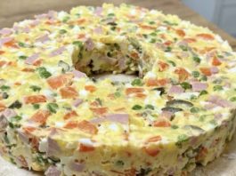 Паметна руска салата, елегантен и лесен рецепт за новогодишната трпеза