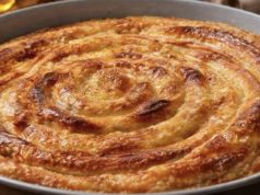 ШАРЕН БУРЕК…Домашна пита со месо и компир…„Кој ја пробал – паднал од столче!“