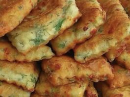 Ох, колку вкусно! Пирошки од компирно тесто со сочен фил…Прсти да излижеш!