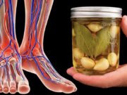 Ја подобрува циркулацијата во нозете – Идеално за проширени вени