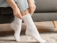 Линии од чорапи на нозете? Лекарите предупредуваат: не игнорирајте ги овие знаци