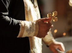 НАЈОПАСНИОТ МОМЕНТ ВО ЖИВОТОТ НА СЕКОЈ ЧОВЕК: ВЛАДИКА НИКОЛАЈ ПРЕДУПРЕДУВА КОГА ПОЧНУВАМЕ ДА „ЛИЗГАМЕ“