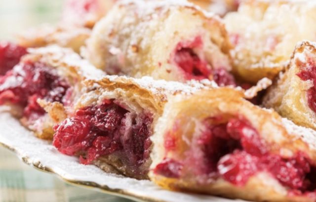 пита со вишни