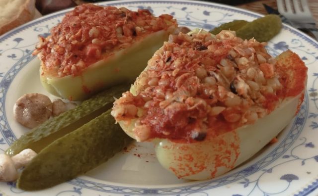 посни полнети пиперки