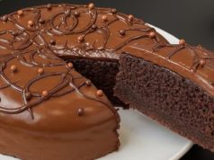 Чоколаден колач без јајца и без путер – мек, сочен и подготвен за 30 минути