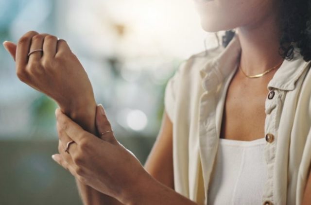 зглоб, рака