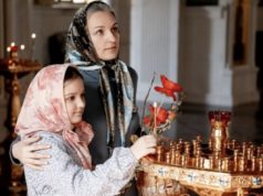 Мајчината молитва што векови се пренесува: Силни зборови за заштита на децата