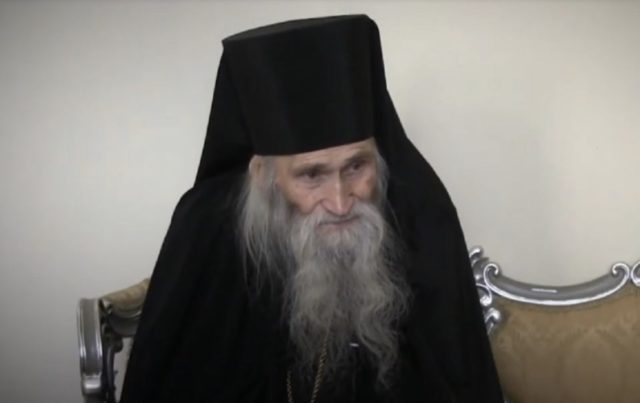 Отец Илија, свештеник