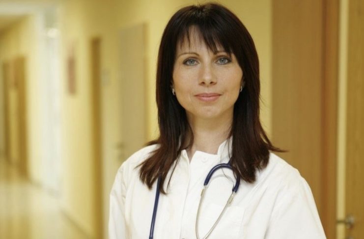 докторка, лекар