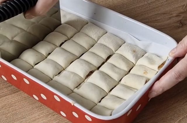 десерт со јаболка