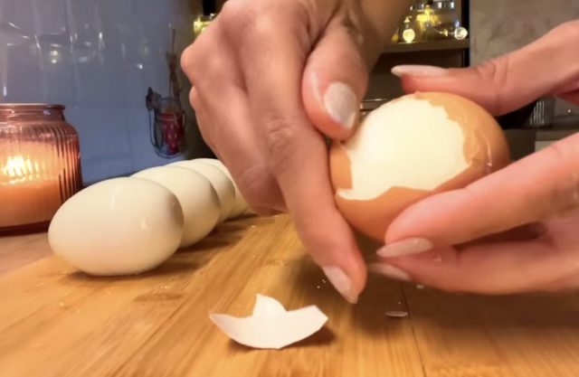 лупење варени јајца