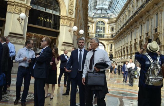 Италија Италија