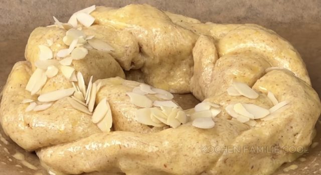 протеинска велигденска погача