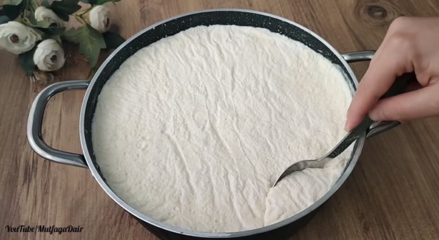 кисело млеко/јогурт