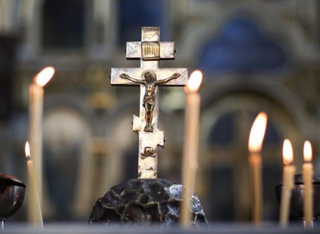 крст, свеќи, црква крст, свеќи, црква