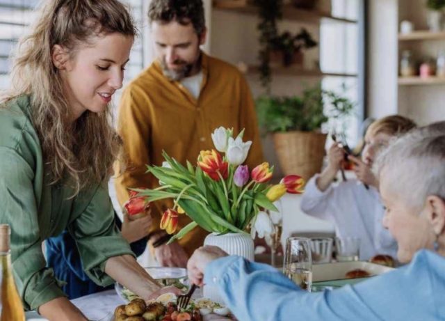 Велигден трпеза