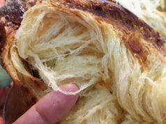 Козињак со огромни конци: Детален рецепт за меко, еластично тесто и совршен празничен вкус козињак на конци