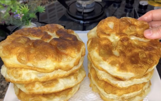 мекици, пишии