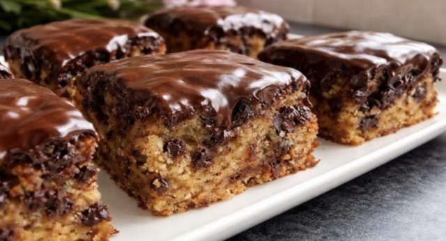 чоколаден банана колач чоколаден банана колач