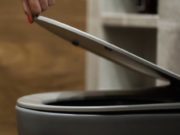 Зошто секогаш треба да го спуштите капакот од WC школката – навика што го намалува ширењето бактерии тоалетна школка, wc шолја
