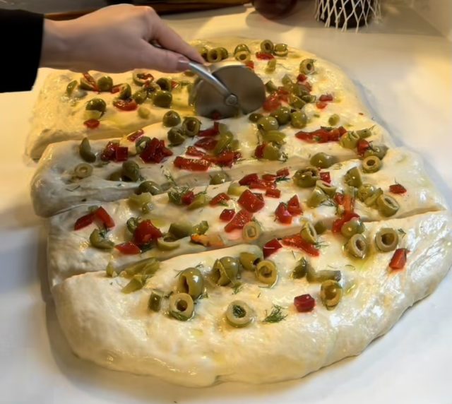 леб со маслинки