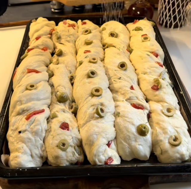 леб со маслинки