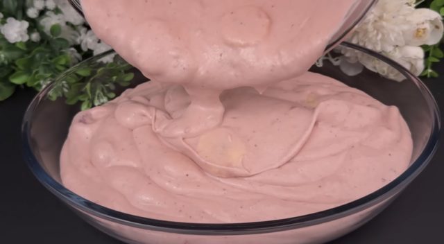 сладолед од јагоди