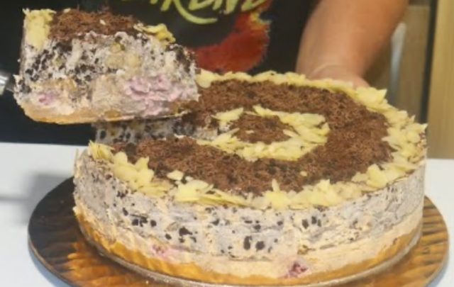 сладолед торта без печење