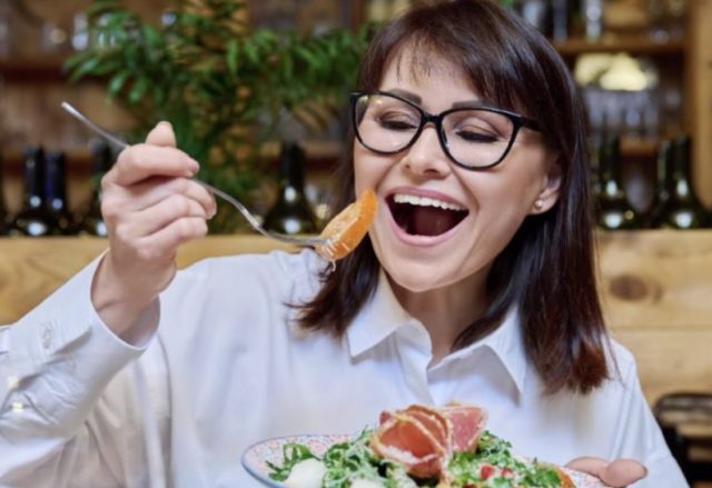 фиксирано јадење