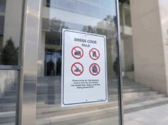 МВР воведе кодекс за облекување: Еве со каква облека не смее да се влегува во објектите Известување за кодекс за облекување на влезот во објект на МВР