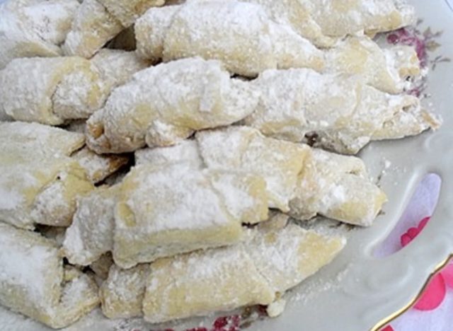 кифли со џем