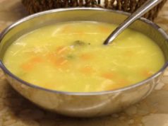 Ја пресоливте супата? Овие 6 трикови веднаш го враќаат вкусот – без фрлање храна супа