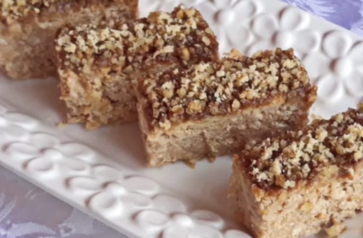 apple walnut cake