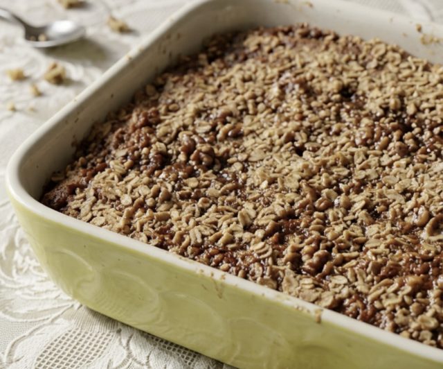 apple walnut cake
