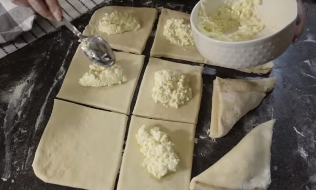 печива со сирење