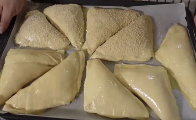печива со сирење