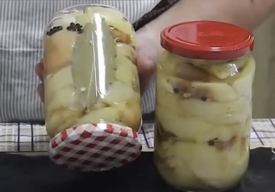 пиперки во тегла